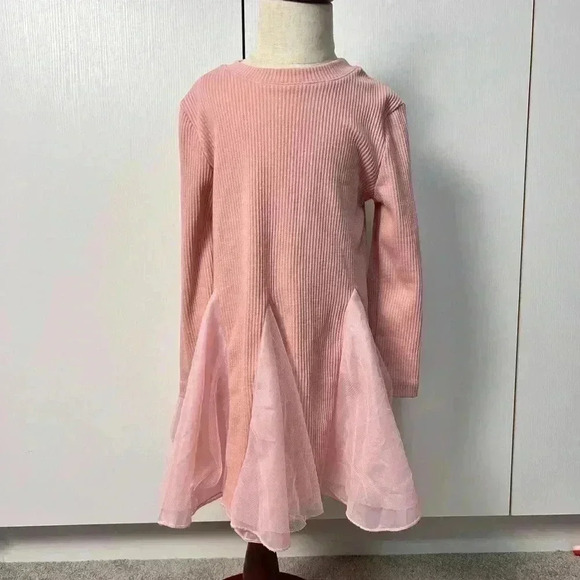 Girls fit and flare dress size 110 GUC - Picture 1 of 8